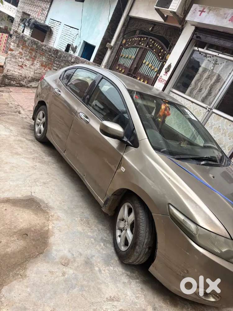 Acchi Gadi H Honda City 2011 Petrol 80000 Km Driven