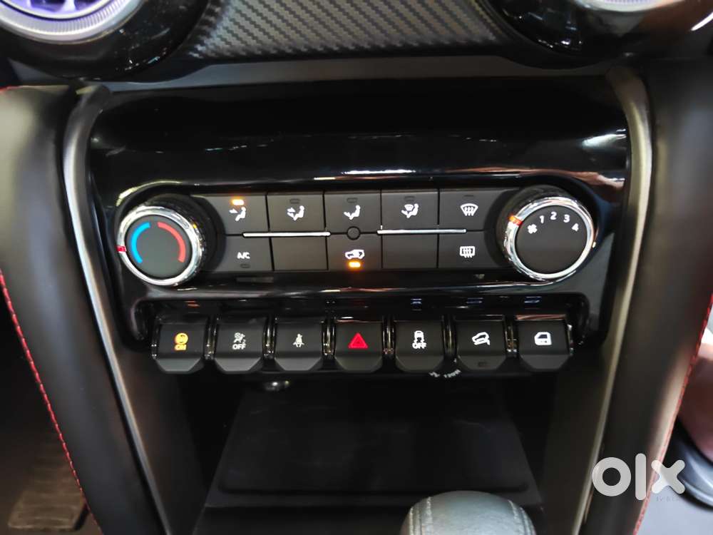 Mahindra Thar Lx Hard Top Petrol At Rwd, 2024, Petrol
