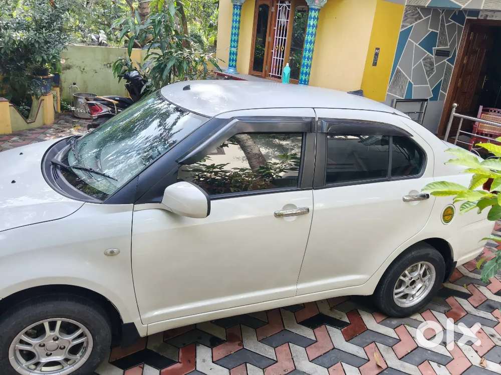 Maruti Suzuki Dzire 2011