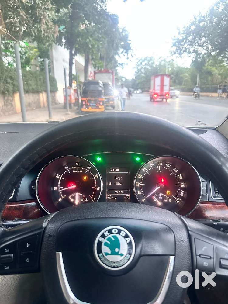 Skoda Superb Elegance 1.8 Tsi Mt, 2013, Petrol