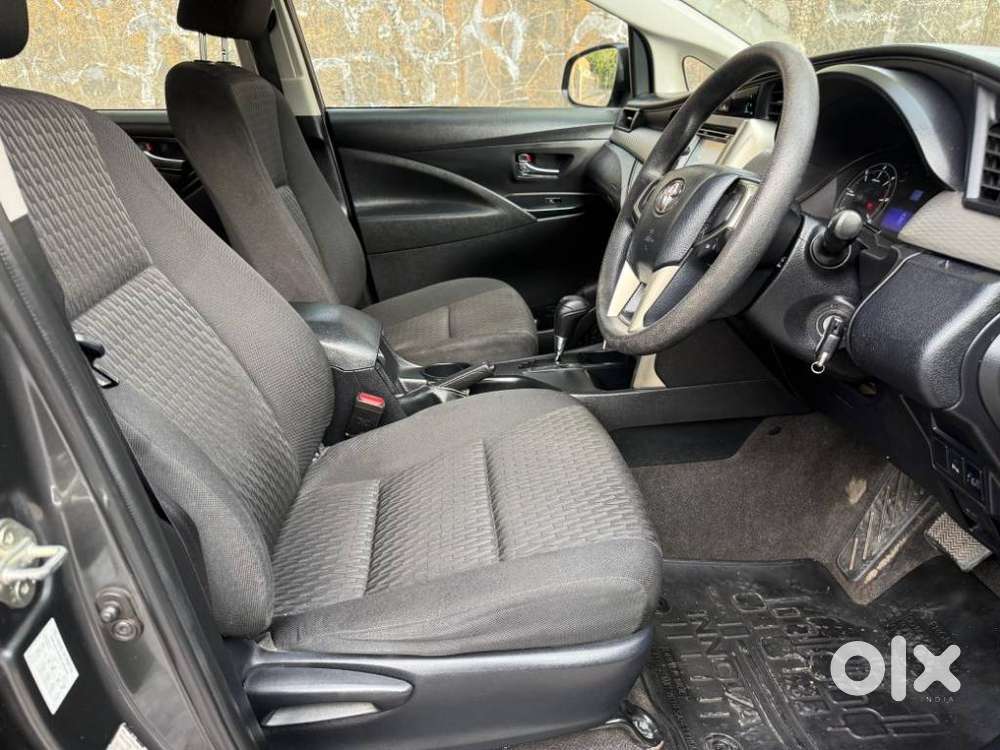 Toyota Innova Crysta 2.8 Gx At, 2017, Diesel