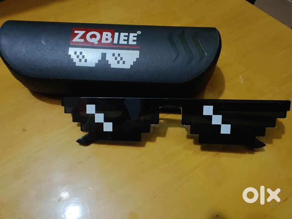 Thug life Spectacles - Men - 1810120842