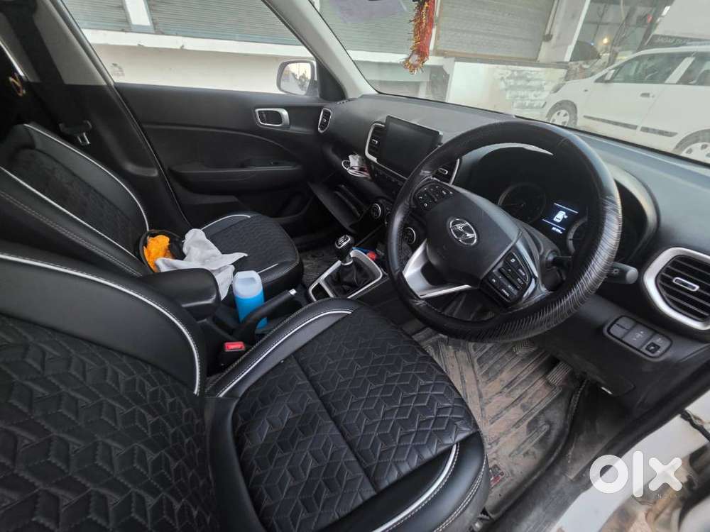 Hyundai Venue_diesel_2021_85000kms