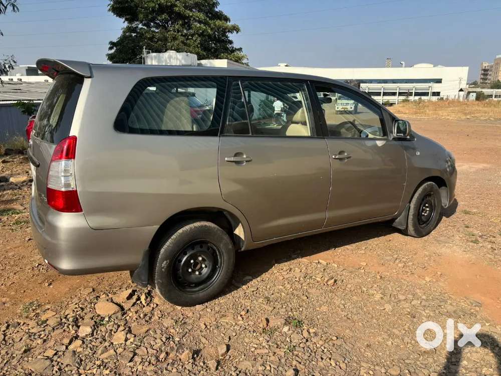 Toyota Innova 2006 Diesel Well Maintained