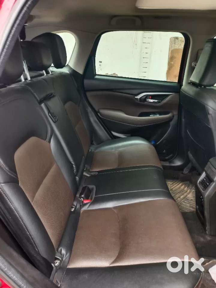 Toyota Urban Cruiser Hyryder 1.5 V Hybrid, 2022, Petrol