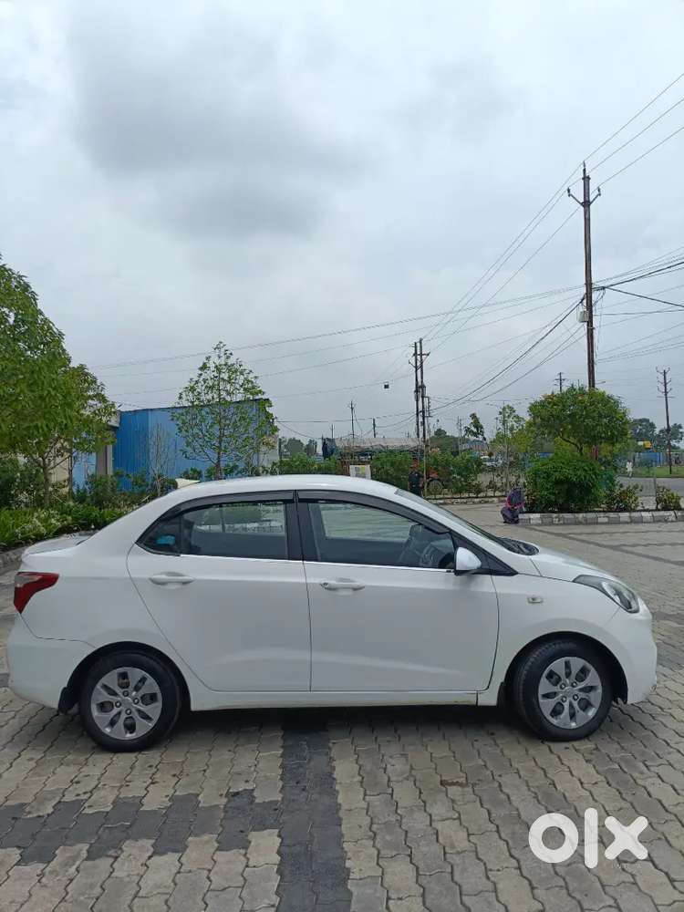 Hyundai Xcent 2017 Cng & Hybrids Well Maintained