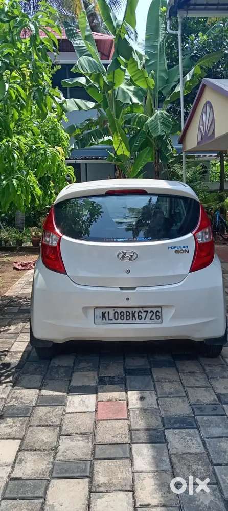 Hyundai Eon 2016 Petrol 24918 Km Driven
