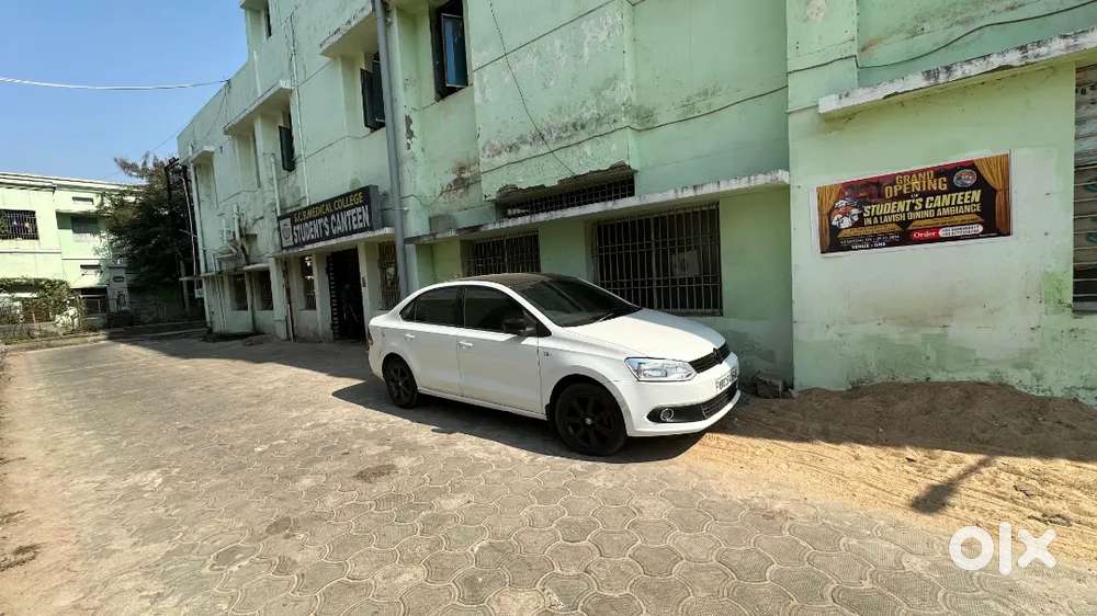 Volkswagen Vento 2010 Petrol