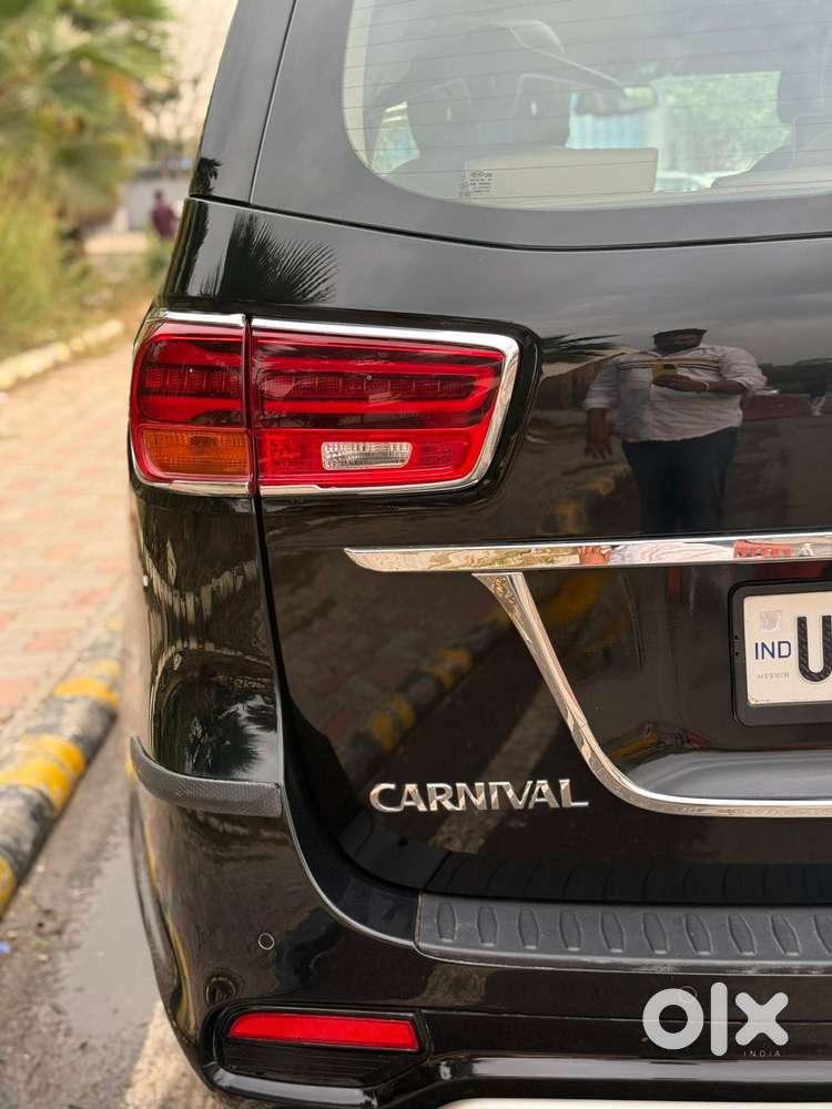 Kia Carnival Limousine Plus 7 Str, 2022, Diesel