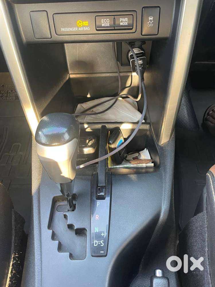 Toyota Innova Crysta 2018 Diesel Well Maintained