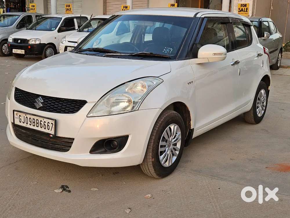 Maruti Suzuki Swift 2014 Cng & Well Maintained