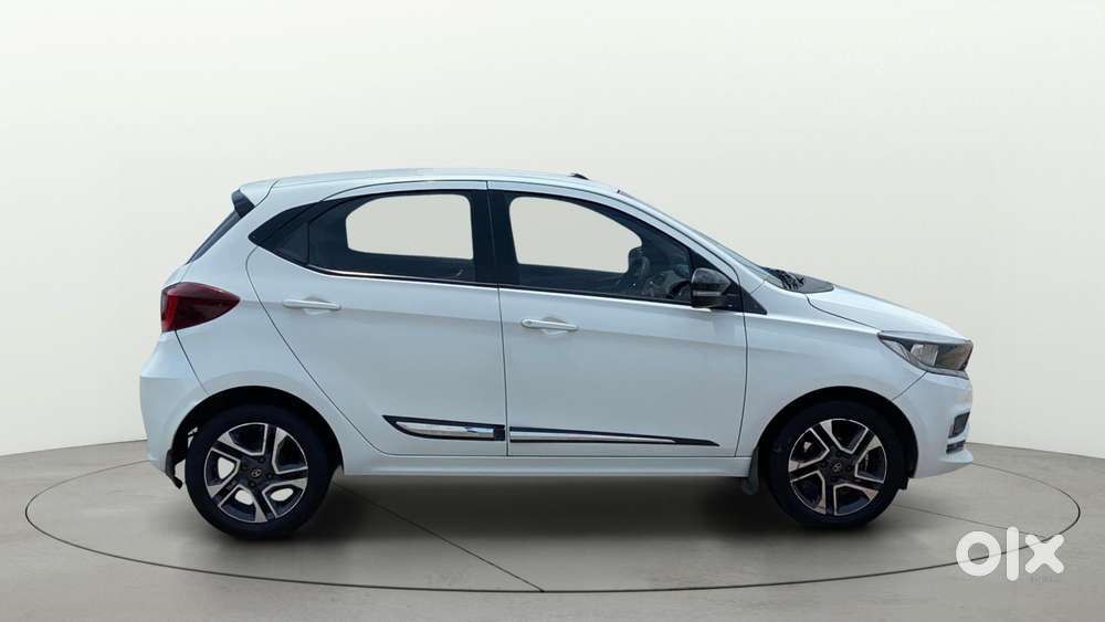 Tata Tiago Xza Plus, 2021, Petrol