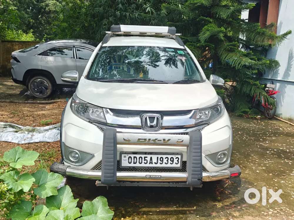 Honda Br-v 1.5 V Petrol Mt 2019
