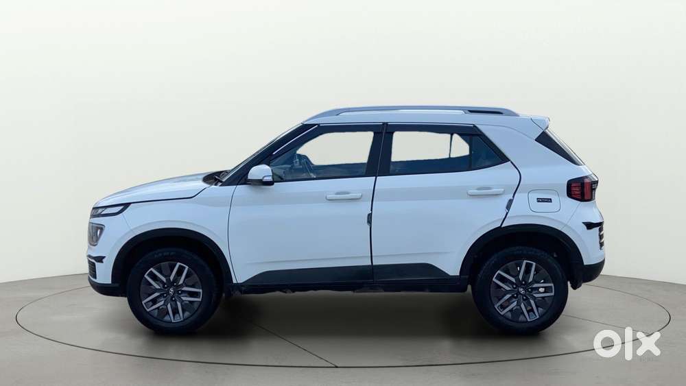 Hyundai Venue 1.0 S (o) Turbo Imt, 2022, Petrol