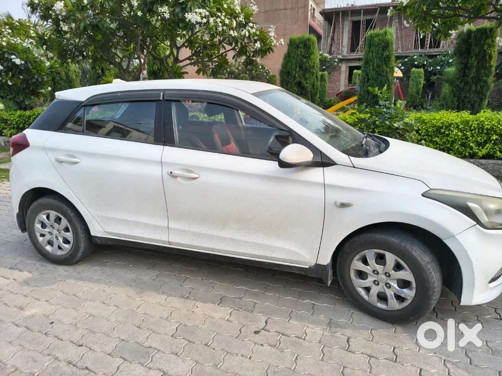 Hyundai I20 Magna 2015 Petrol Automatic