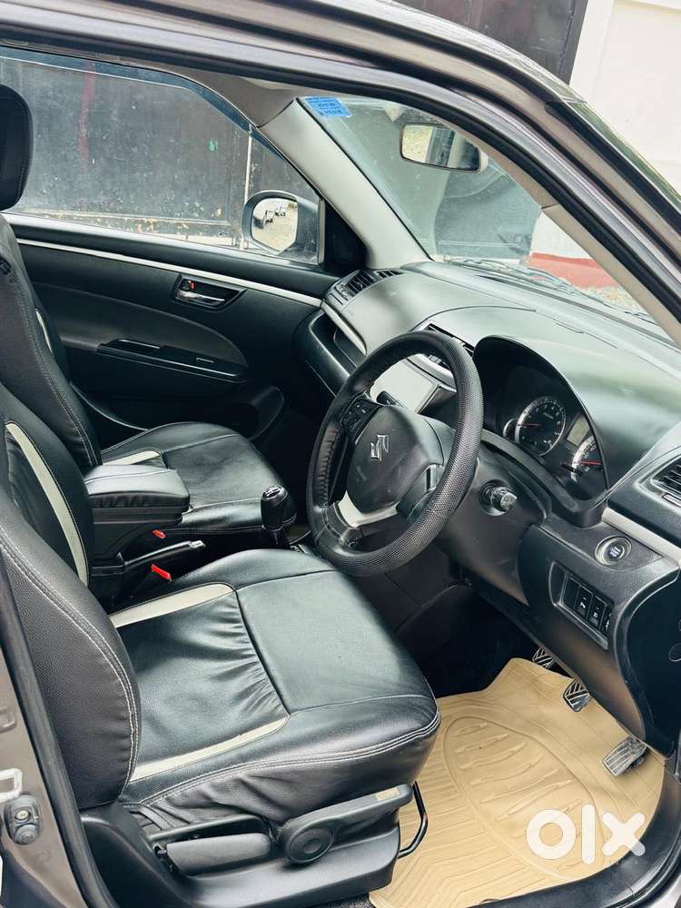Maruti Suzuki Swift Vvt Zxi, 2015, Petrol