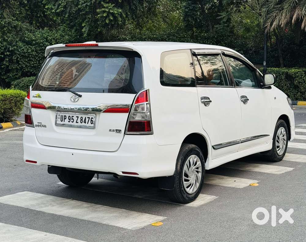 Toyota Innova 2.5 G (diesel) 8 Seater, 2015, Diesel