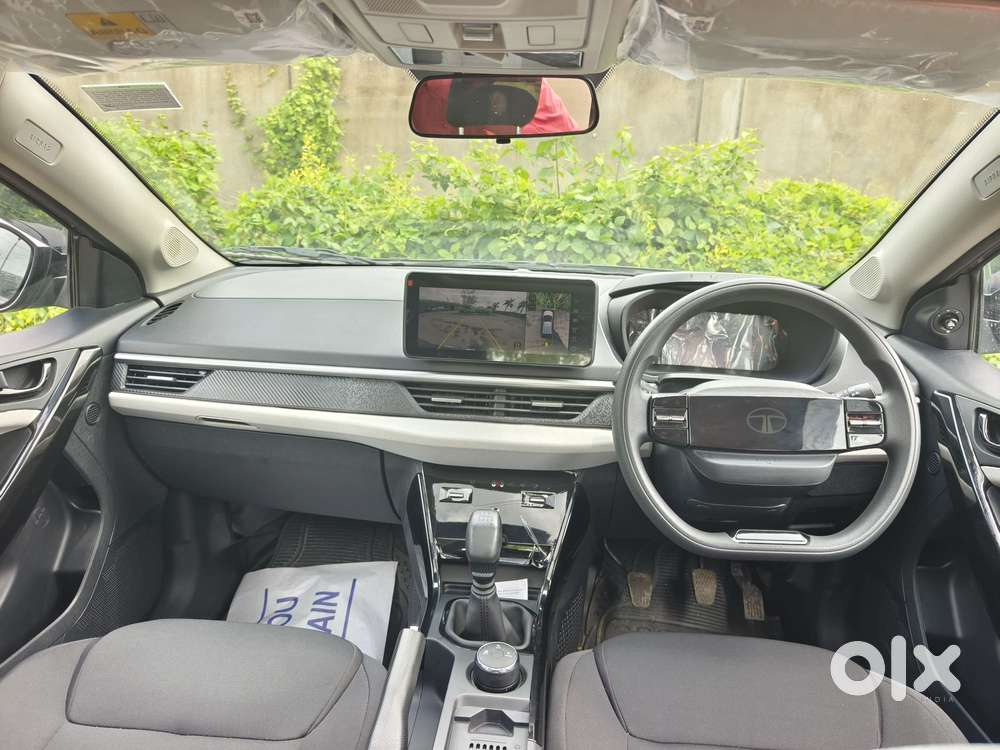 Tata Nexon Creative Plus S 1.2 Revotron Petrol 6 Mt, 2025, Petrol