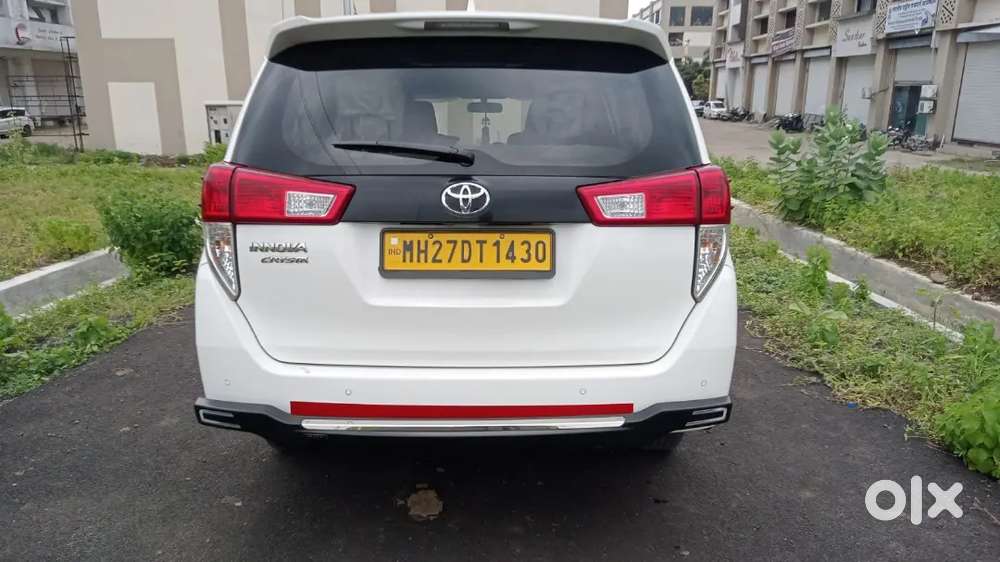 Toyota Innova Crysta Diesel Manual 2025