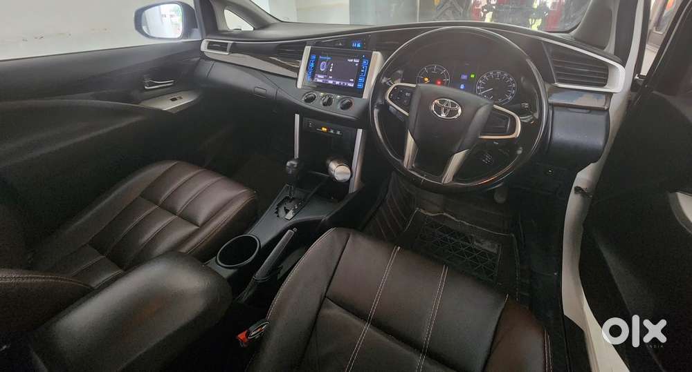 Toyota Innova Crysta 2019 Diesel At