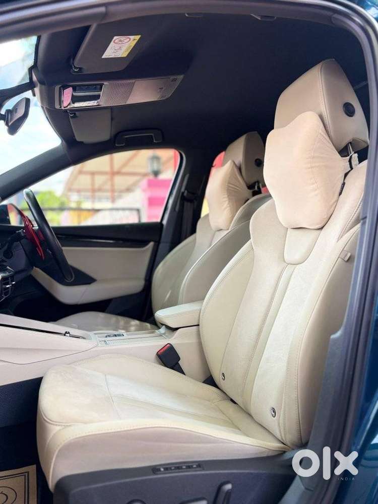 Skoda Octavia 2.0 L K Tsi At, 2023, Petrol