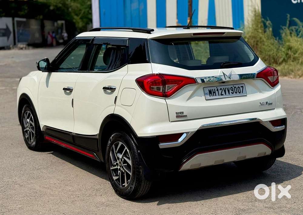 Mahindra Xuv300 W8 (o) 1.5 Diesel Amt, 2023, Diesel