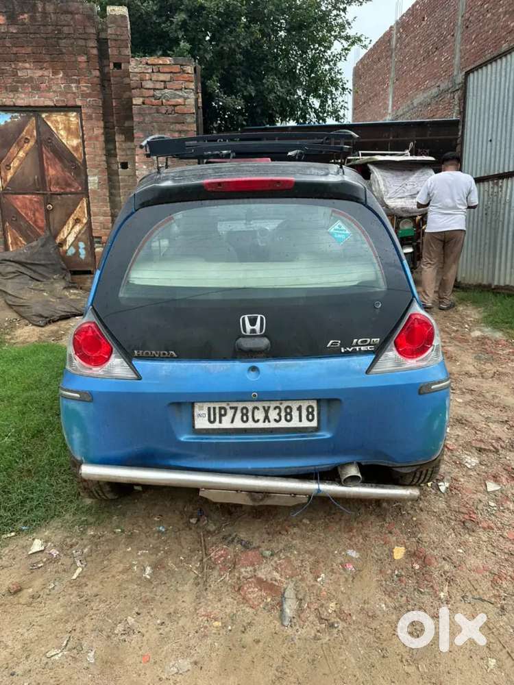 Honda Brio Mt 2012