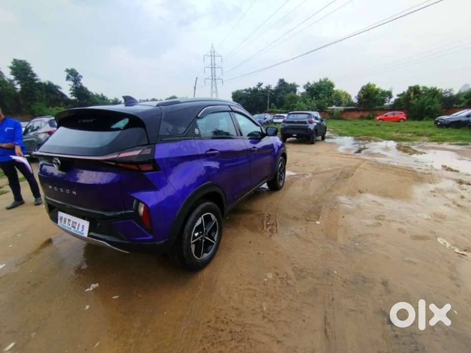 Tata Nexon Fearless Pr Plus 1.5 Revotorq Diesel 6 Mt Dt, 2023, Petro..