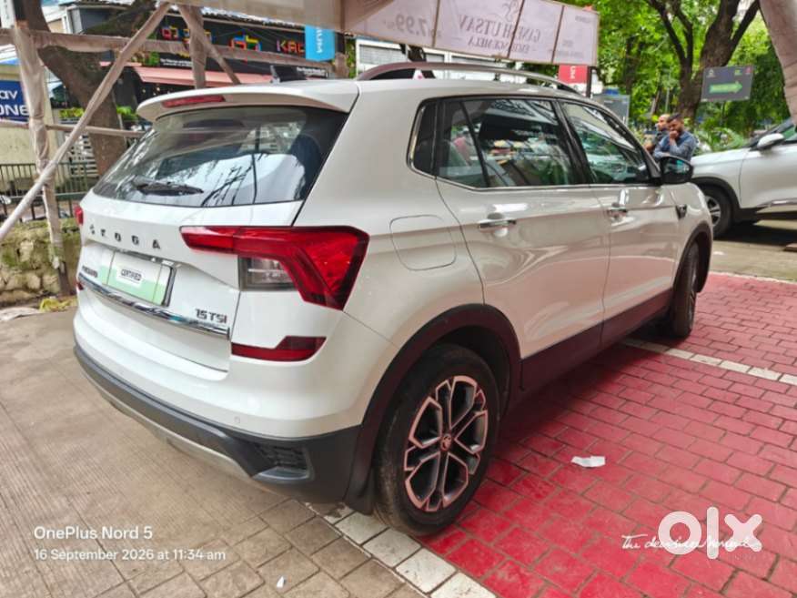 Skoda Kushaq 1.0 Tsi Style At, 2023, Petrol