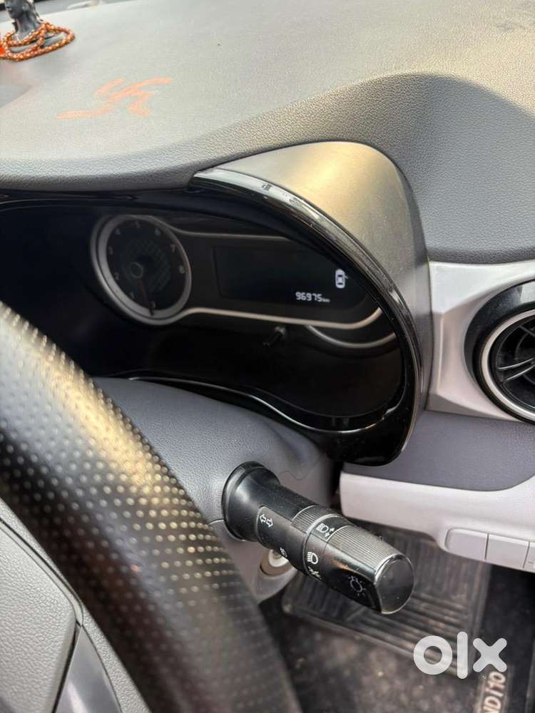2020 Hyundai Petrol Manual Year
