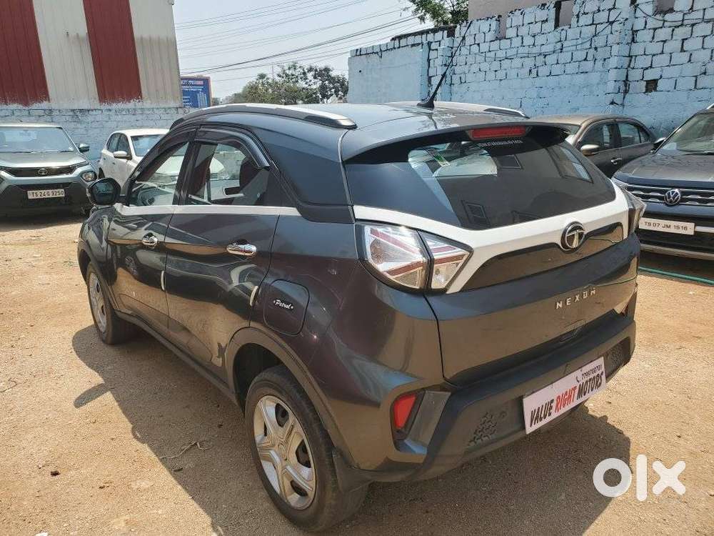 Tata Nexon 1.2 Revotron Xm (s), 2022, Petrol