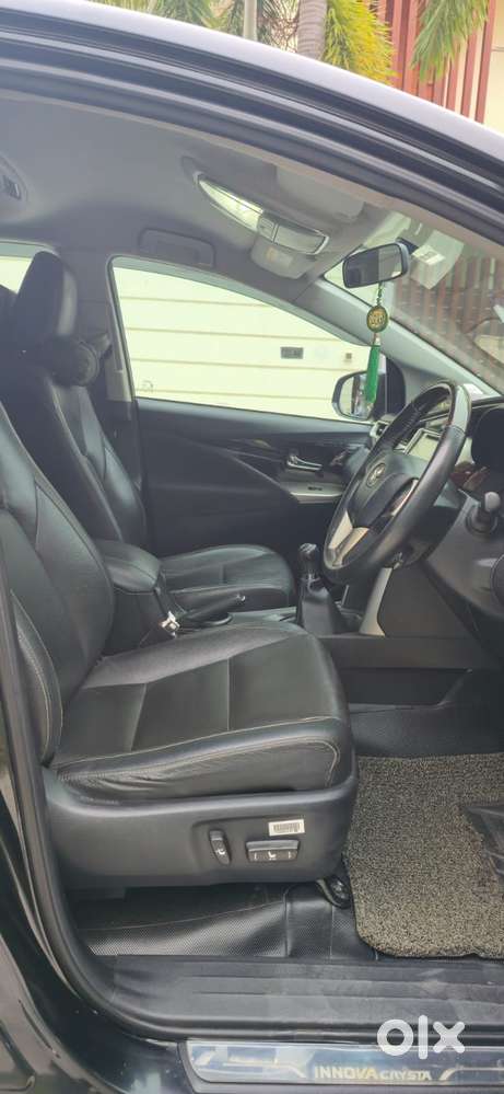 Toyota Innova Crysta 2.4 Z 7 Str, 2018, Diesel