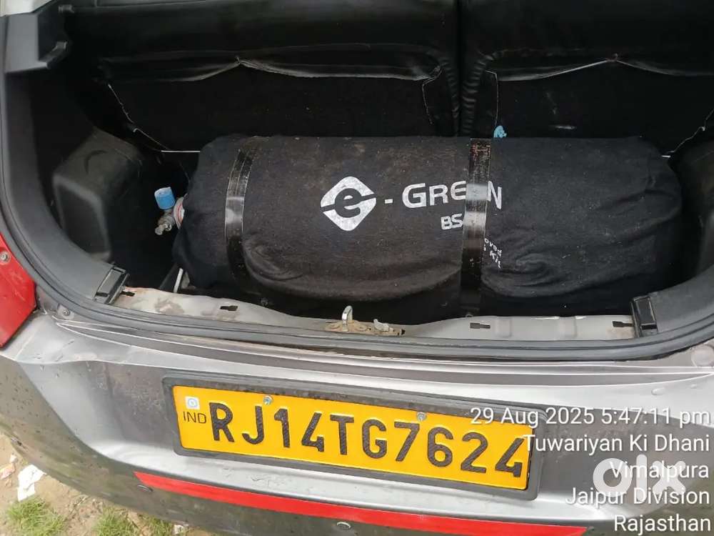 Maruti Suzuki Swift 2016 Petrol Well Maintained