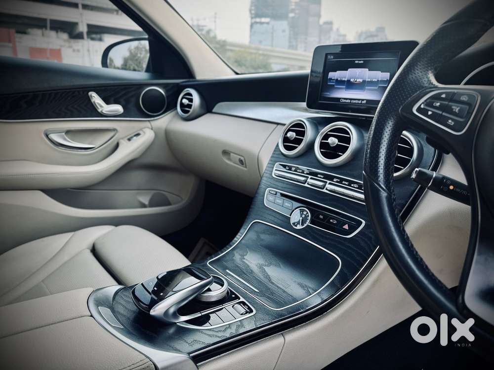 Mercedes-benz C-class C 200 Progressive, 2019, Petrol