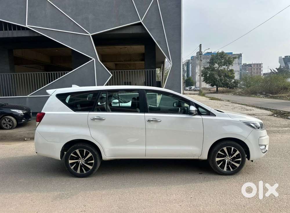 Toyota Innova Crysta 2.8 Z, 2024, Diesel