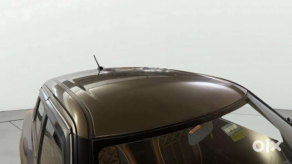 Maruti Suzuki Swift Dzire Zxi + Amt, 2023, Petrol