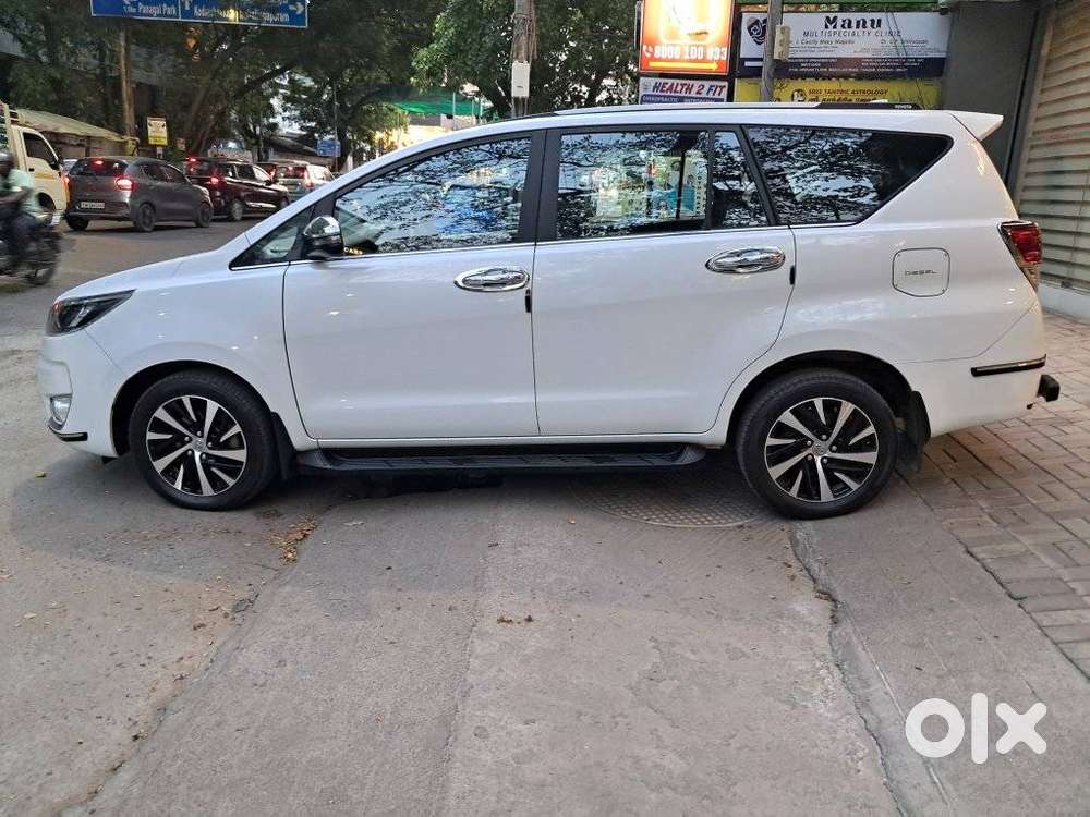 Toyota Innova Crysta 2.4 Z 7 Str, 2024, Diesel