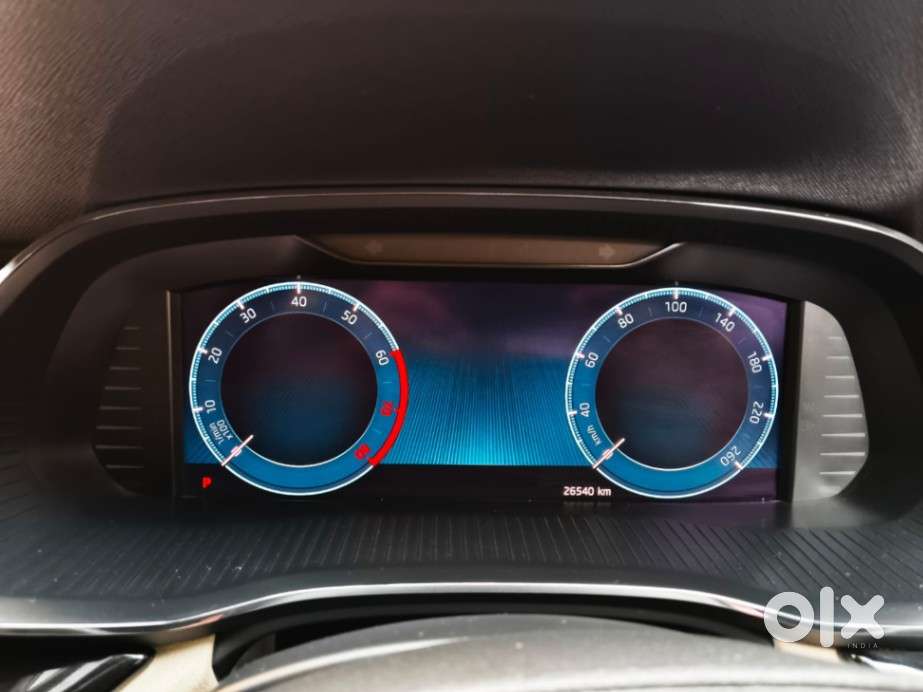 Skoda Octavia 2.0 L K Tsi At, 2022, Petrol