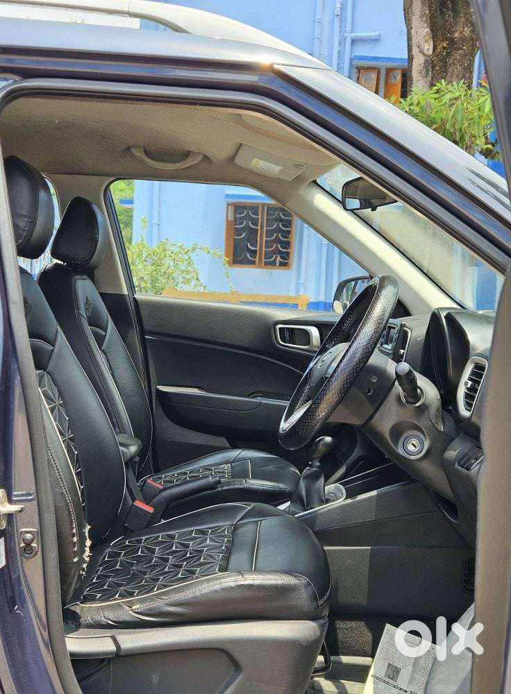 Hyundai Venue S, 2022, Petrol