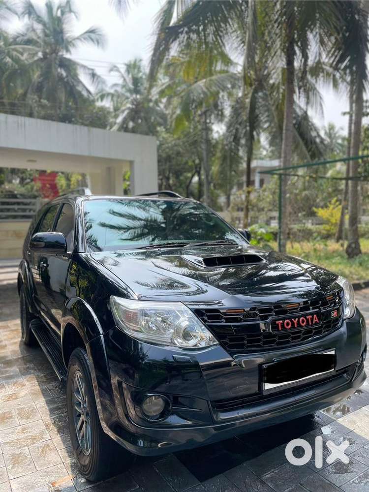 Toyota Fortuner 2010 Diesel Well Maintained
