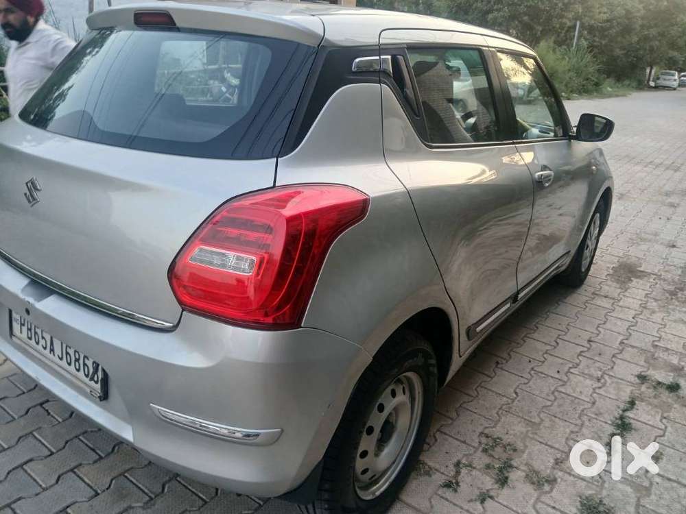 Maruti Suzuki Swift Lxi, 2018, Petrol