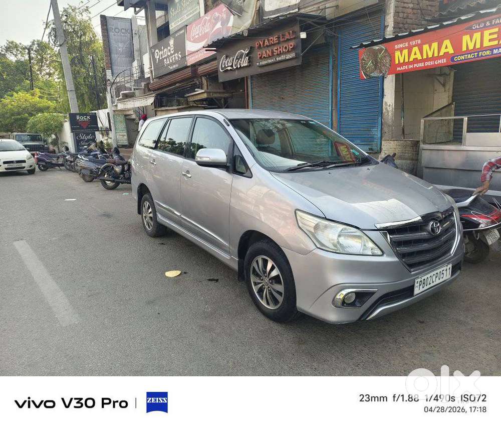 Toyota Innova 2.5 V 7 Str, 2015, Diesel