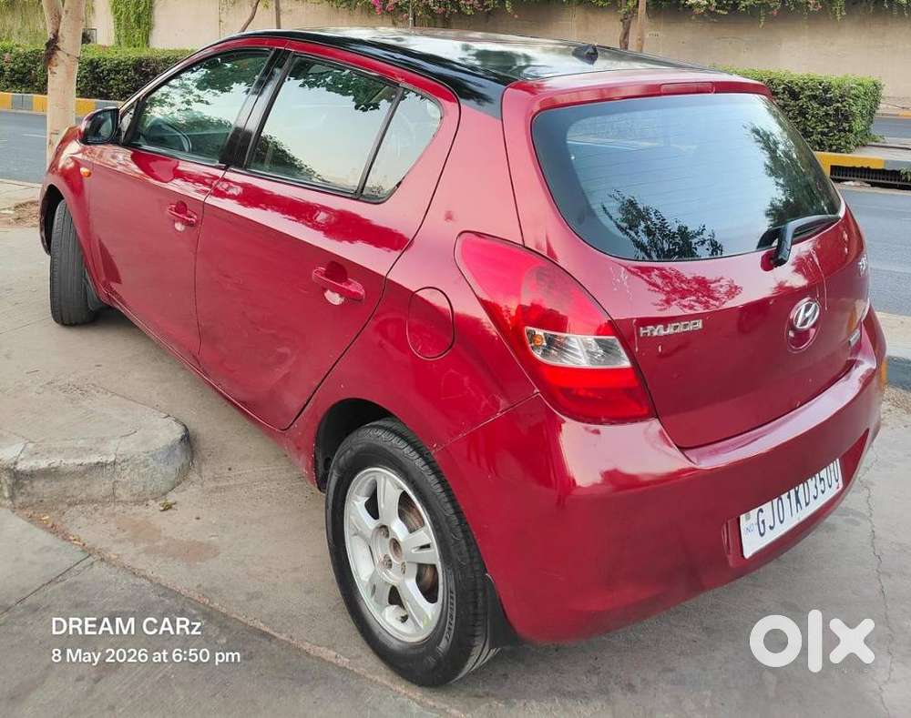 Hyundai I20 Petrol Asta Dual Tone, 2009, Petrol