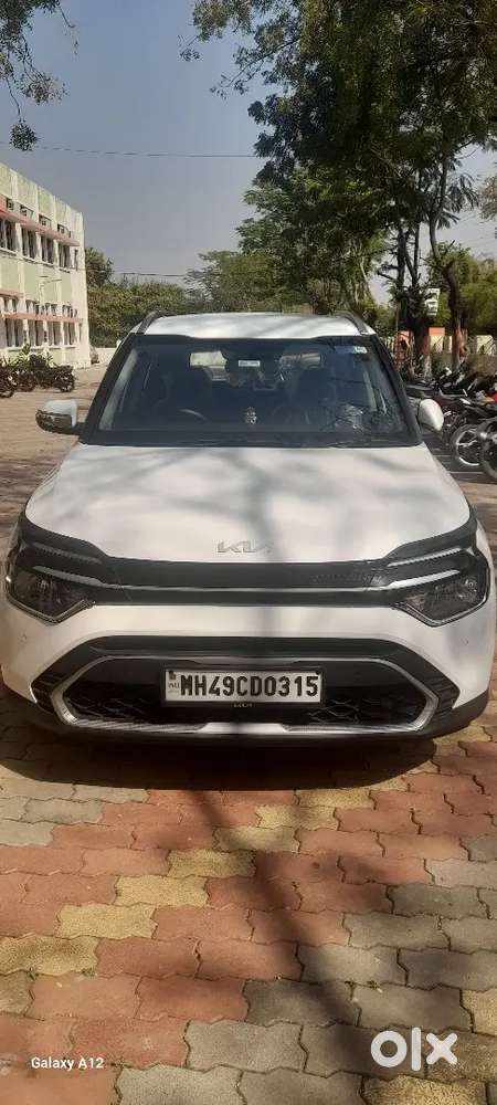 Kia Carens Prestige 2023