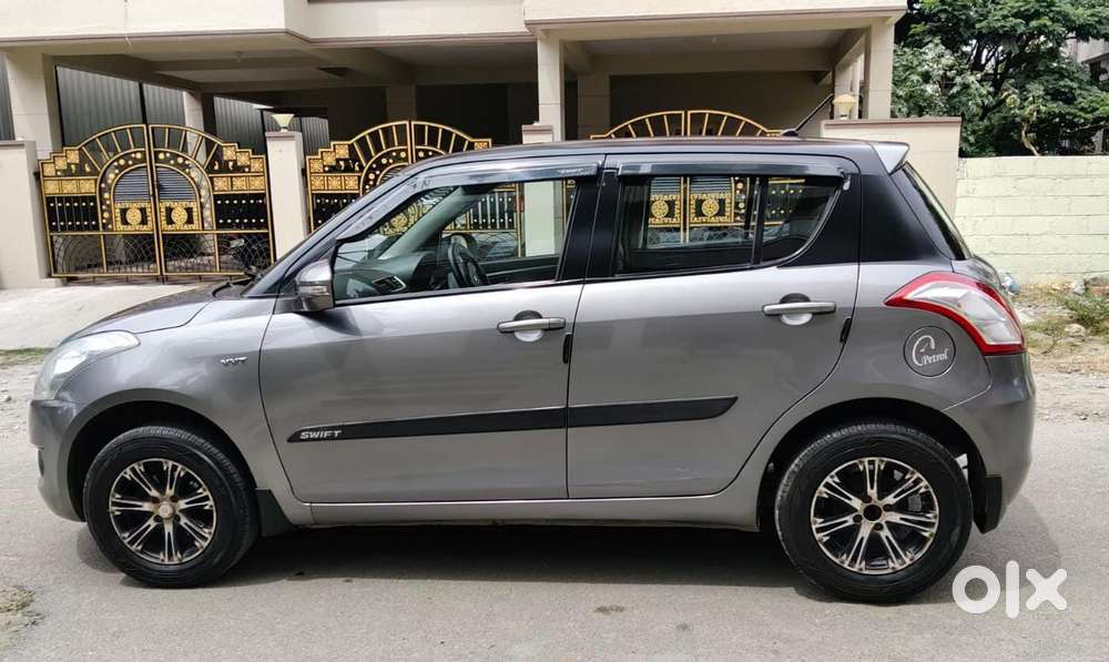 Maruti Suzuki Swift Vxi, 2013, Petrol