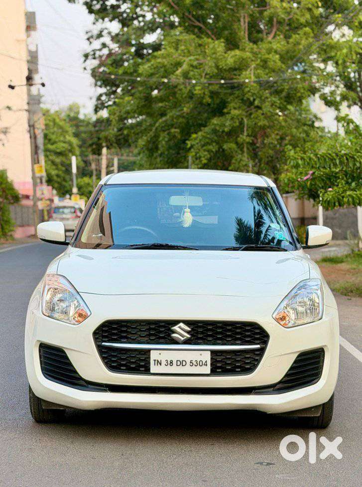 Maruti Suzuki Swift Vxi, 2023, Petrol