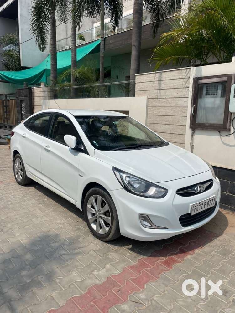 Hyundai Fluidic Verna Diesel 2011