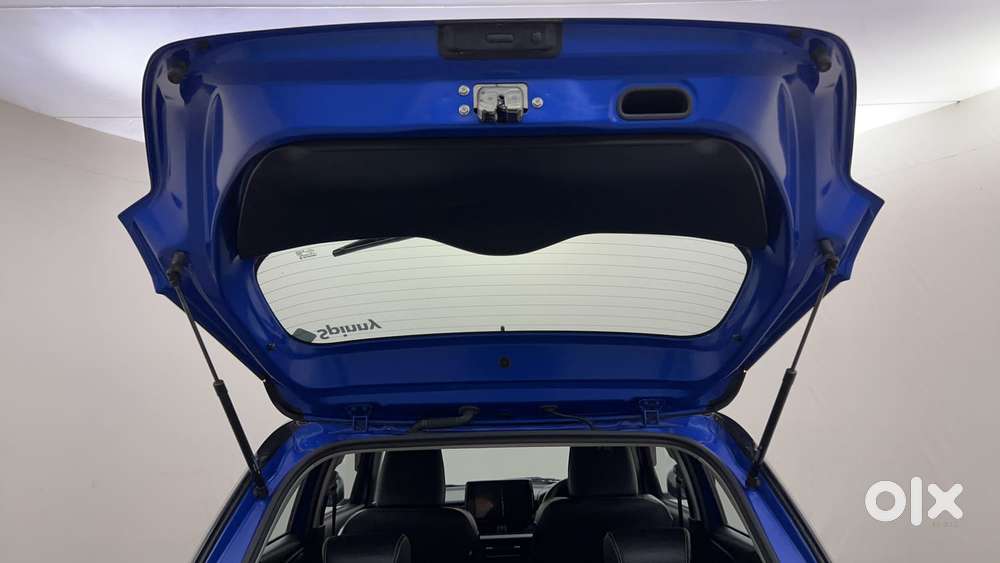 Maruti Suzuki Swift Zxi Plus Dual Tone, 2024, Petrol
