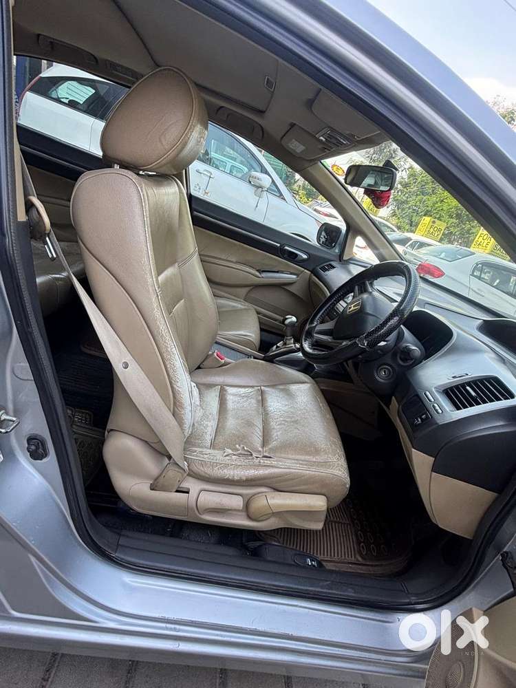 Honda Civic 1.8 V Mt Sunroof, 2011, Petrol