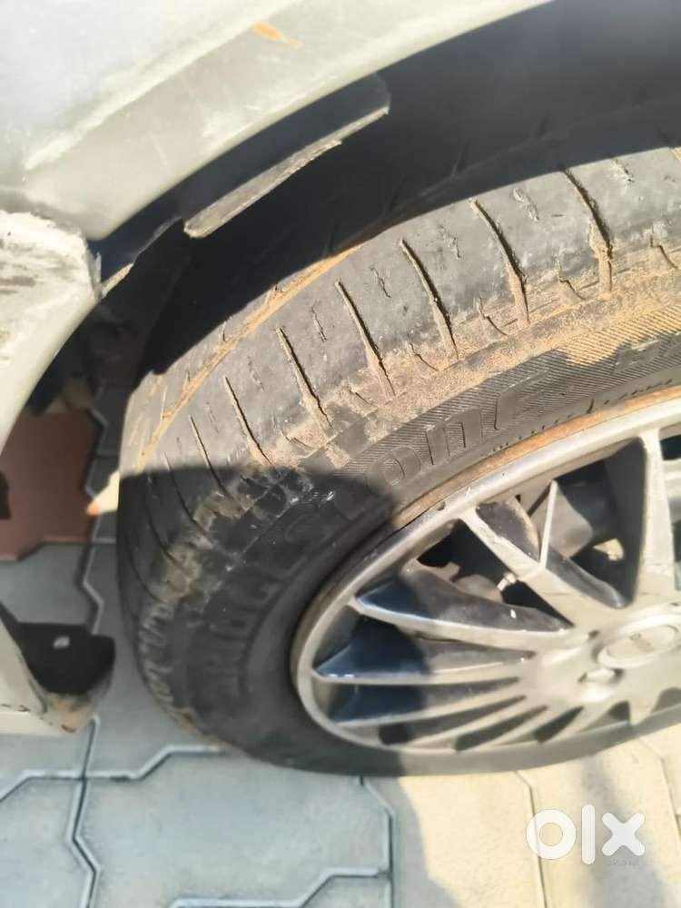 Maruti Suzuki Baleno Petrol 2006